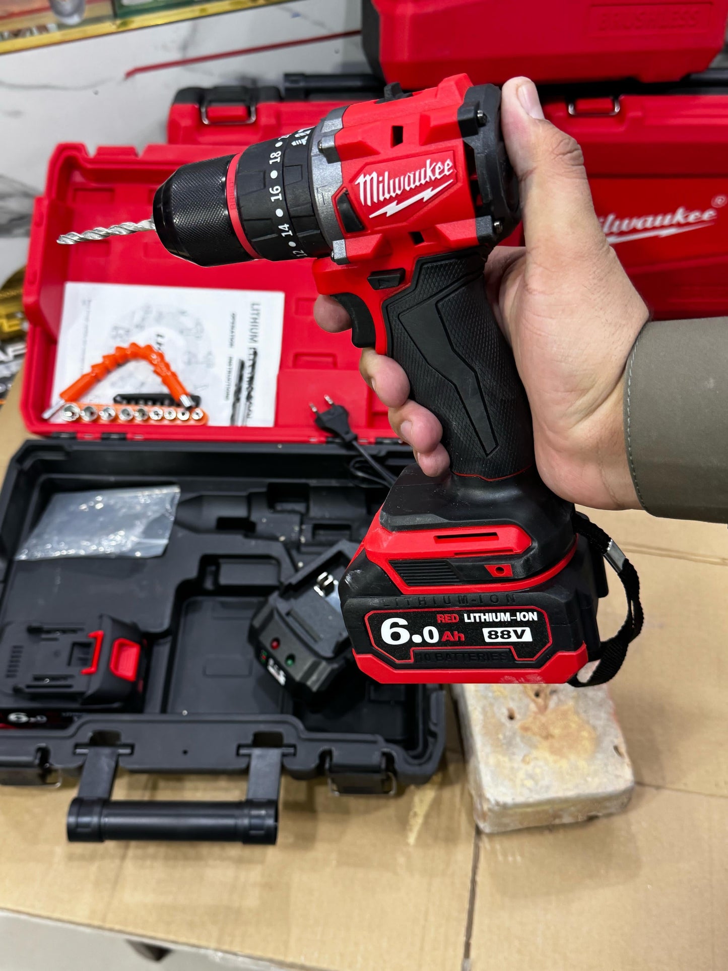 Lott imported Milwaukee Drill machine tools. 88V  Double Battry High Quality