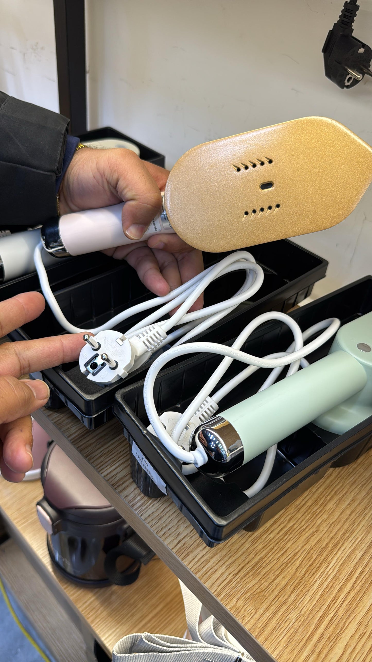 Cosihall Russian lot imported Mini Iron . Best Quality 2 in 1 iron steam iron travel iron