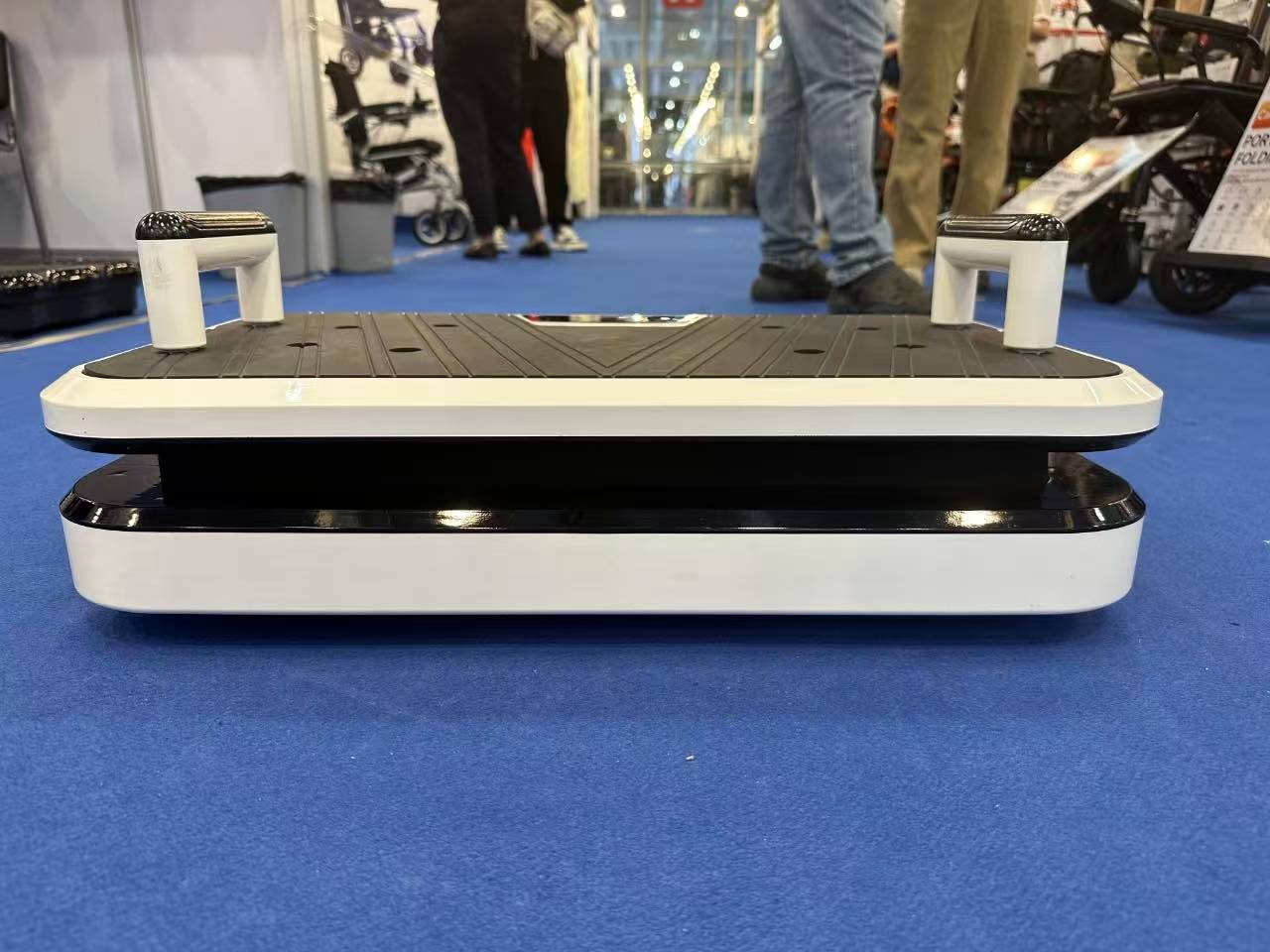 Body sliming vibrator 180 KG weight support Best for weight loss suger patient