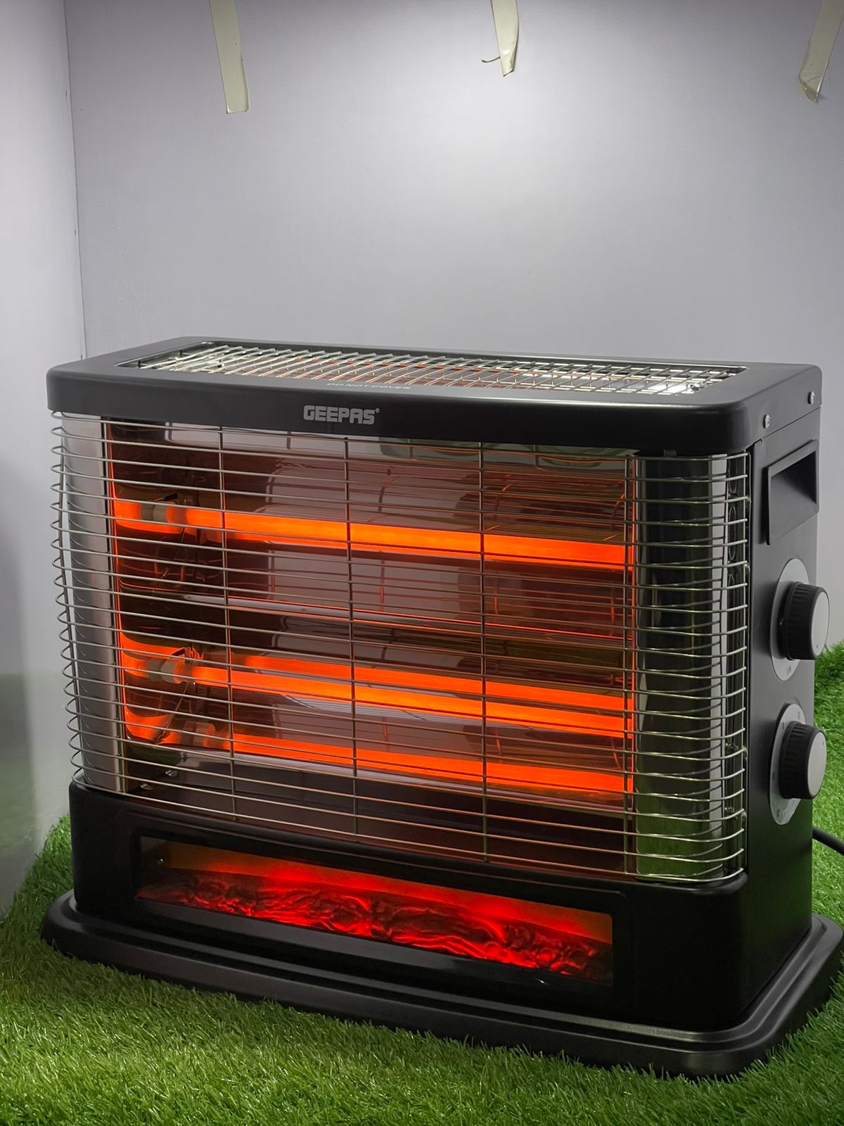 GEEPAS THERMOPLUS FLAMELIGHT ROD HEATER