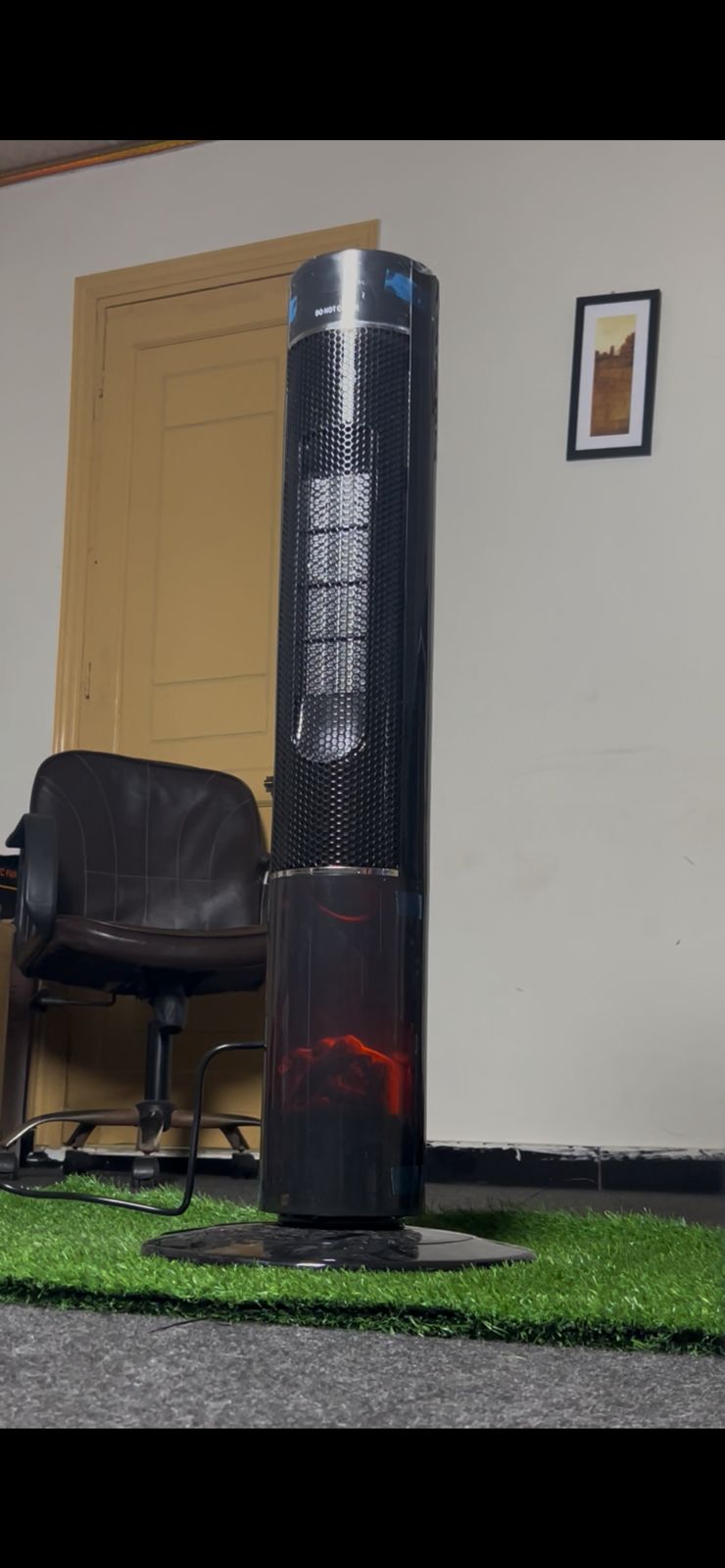 33\" Electric Room Heater with Independent Flame Effect and Remote Control Fast Heating PTC Tower for Home Living